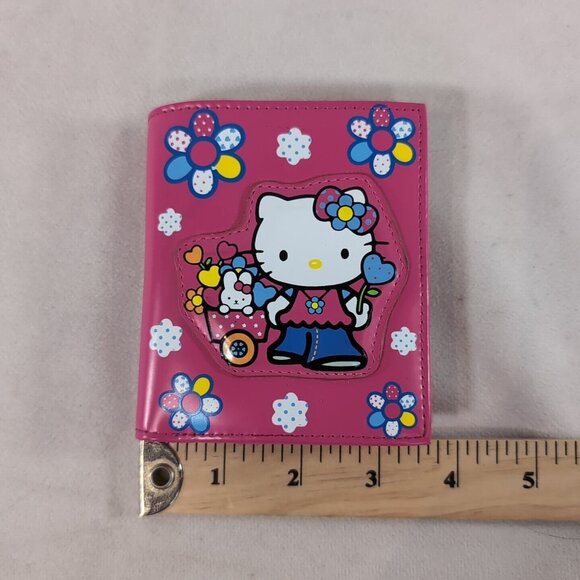 Hello Kitty Pink Floral Bifold Wallet Flowers Coin Zip Faux Leather Card Holder - Picture 9 of 10